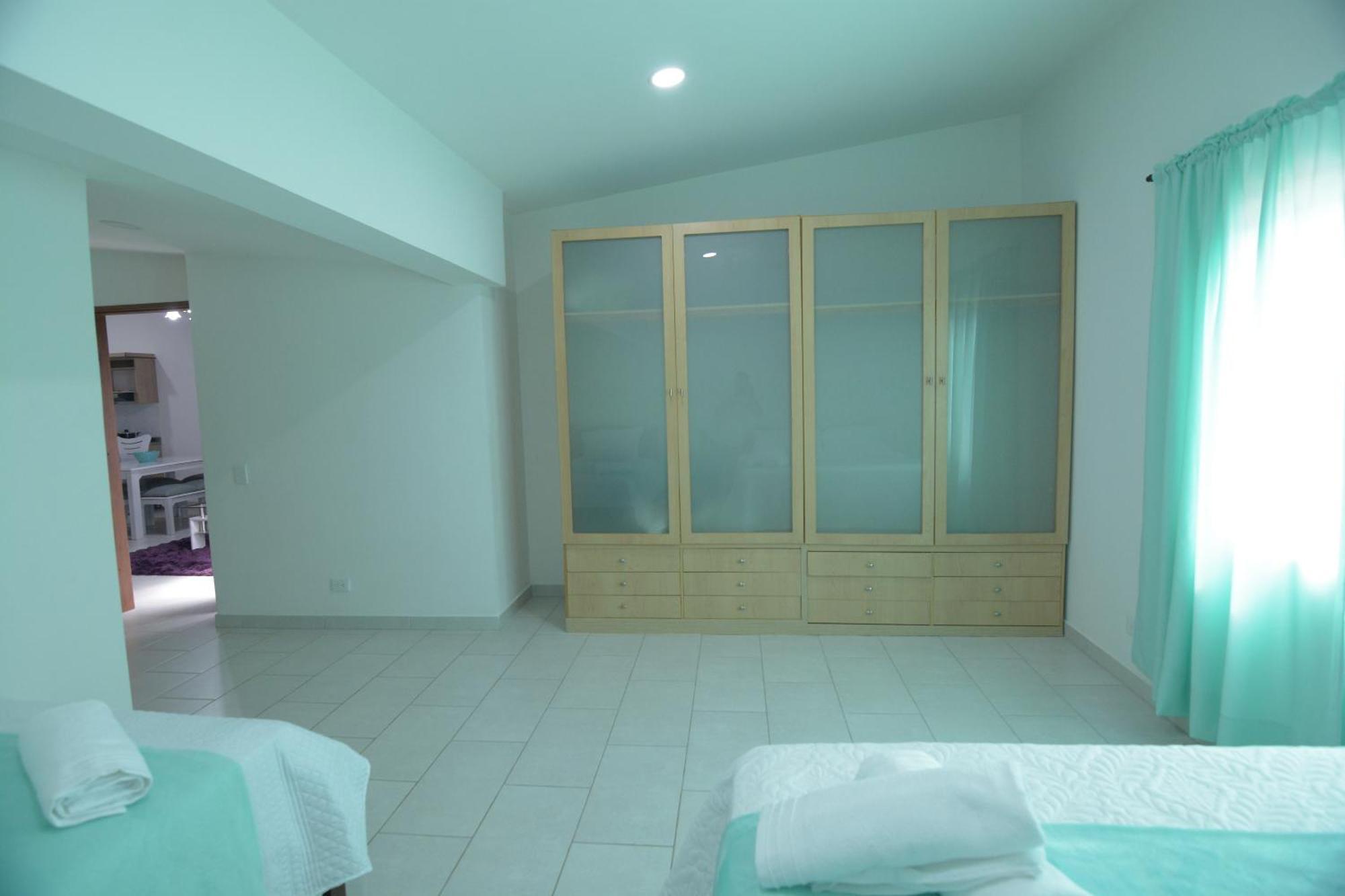 Apartamentos Amoblados Laureles Estadio Medellin Casa Margarita Esterno foto