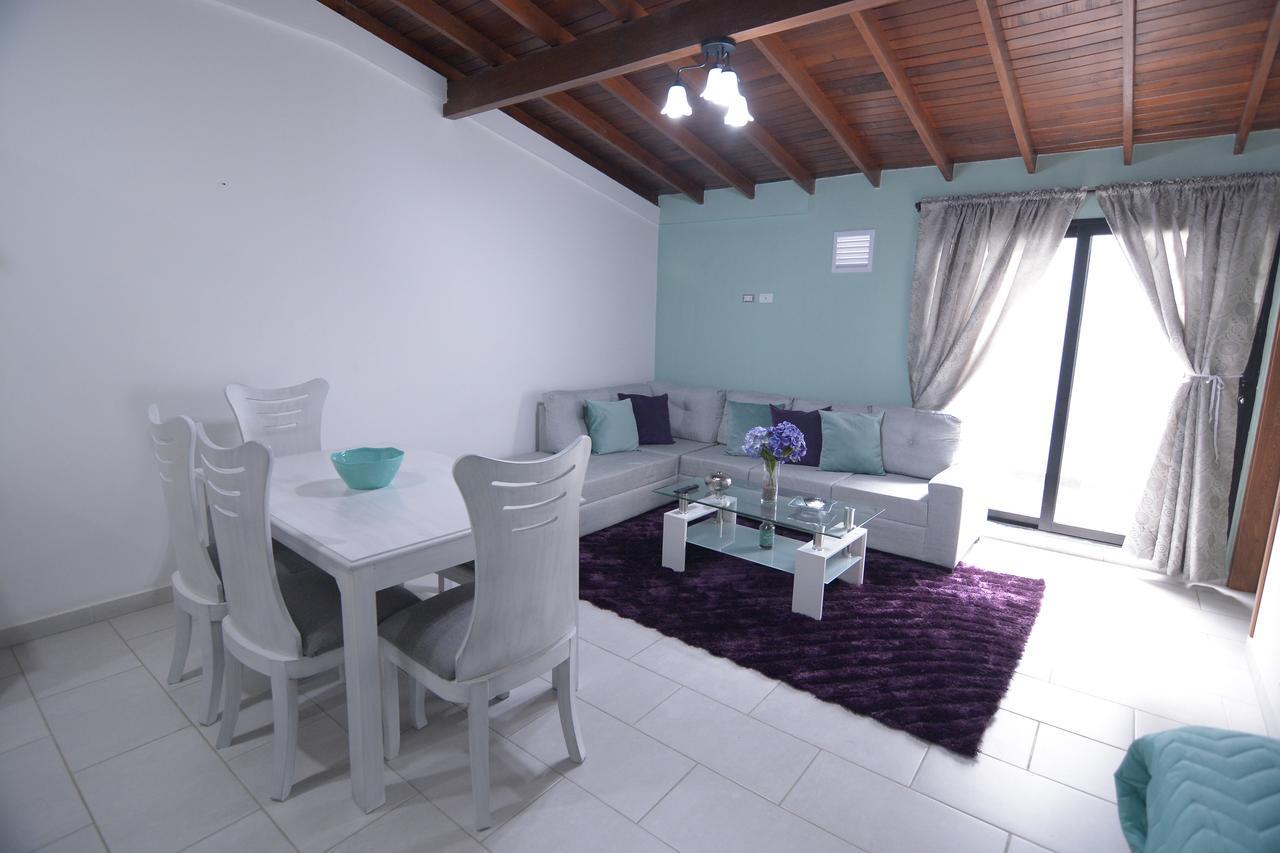 Apartamentos Amoblados Laureles Estadio Medellin Casa Margarita Esterno foto